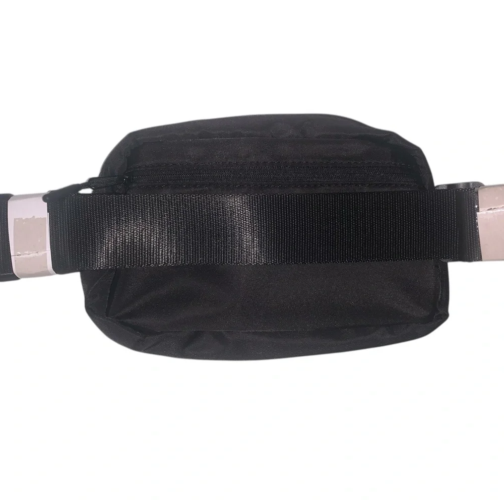 Black Belt Bag by Boyatu Adjustable Strap NWT - Picture 9 of 9
